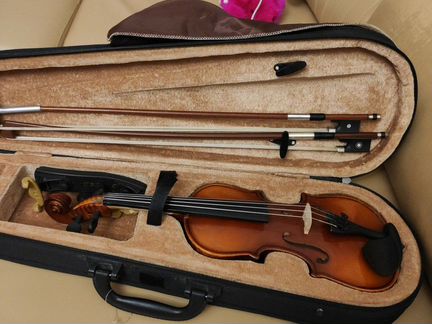 Cremona 26w скрипка 1/4. Скупка скрипок в минске. Скрипка продам. Скрипка четвертушка. Скупка скрипок в минске.
