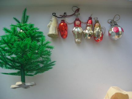 Елочные игрушки новогодние СССР малютка и елка