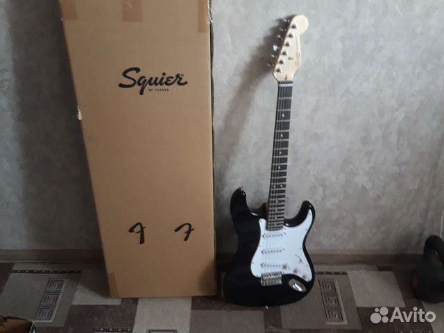 Электрогитара fender squier MM + кабель