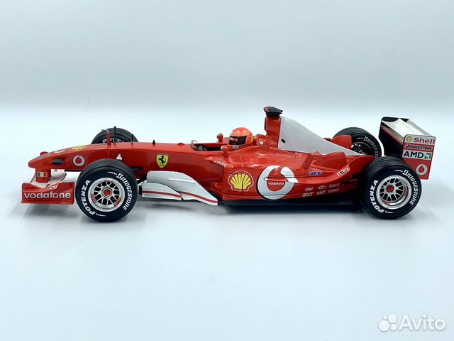 Модель 1:18 Ferrari F1 2003 Schumacher