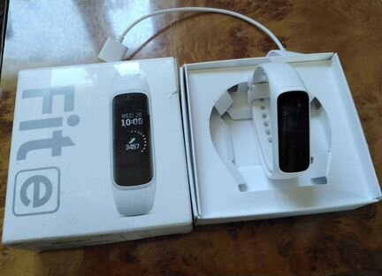 Фитнес браслет - Galaxy Fit E SM-R375 Samsung