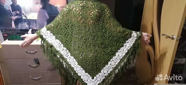 Платок вязаный крючком