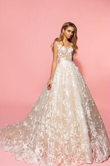 Химчистка, отпаривание, ремонт свадебных платьев