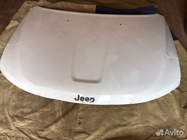 Капот Jeep Grand Cherokee wk2