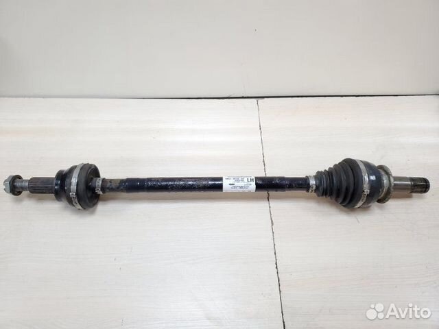 Привод задний левый Land Rover Velar 2019