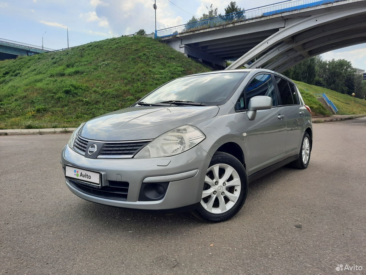 Nissan Tiida i 2007