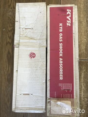 Амортизатор подвески задний KYB Civic/Integra