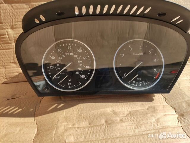 Щиток приборов BMW X5 e70