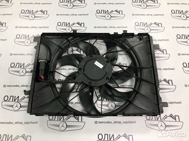 Вентилятор на Mercedes w204 w212 GLKx204