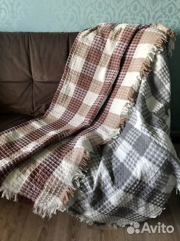 Пледы новые