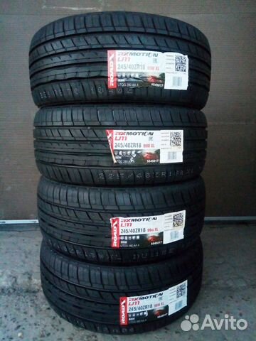 RoadX RXMotion U11 245/40 R18 99W