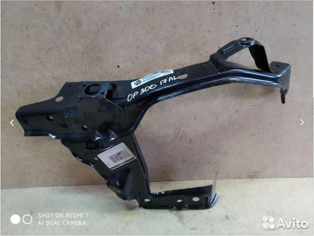 Панель фары левый Opel Zafira 2005 - 2014