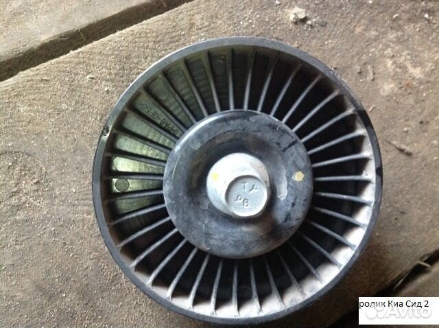 Обводной ролик Киа Сид 2
