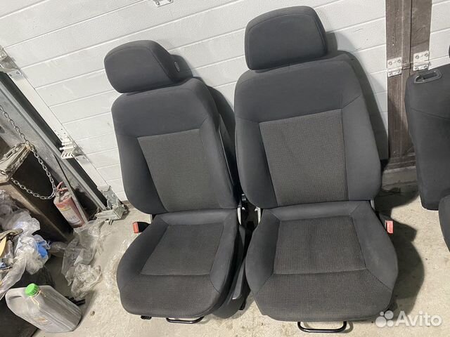 Салон opel astra h седан 2010 год