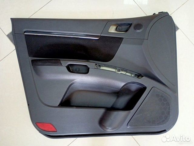 Обшивки дверей Geely Emgrand EC7 2011-2016