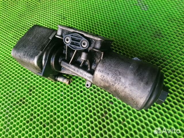 Кронштейн масляный на Volkswagen Passat B6 CC B7