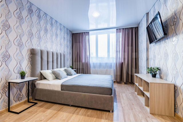 1-к. квартира, 35 м², 3/25 эт.