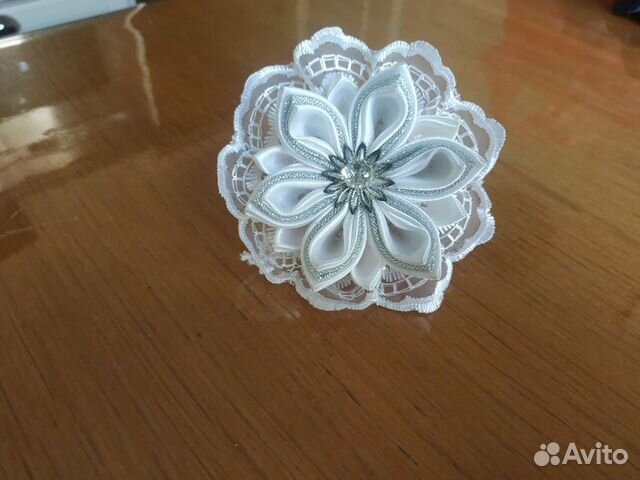 Бантик из лент для волос