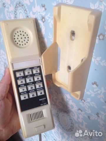 Телефон настенный (телефонный аппарат) СССР ретро