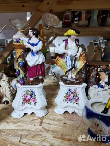 Статуэтка фарфоровая парная. Старая Европа