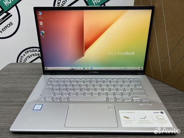 Мега ультрабук Asus Core i3-8145 DDR4 SSD 256Gb