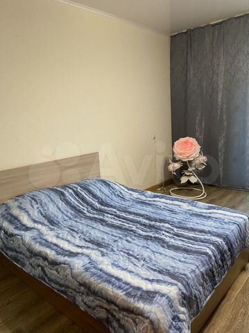 1-к. квартира, 42 м², 2/10 эт.