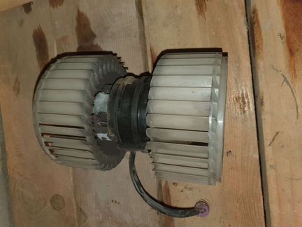 Моторчик печки Ауди A8, S8 4.2 AT quattro 4D2