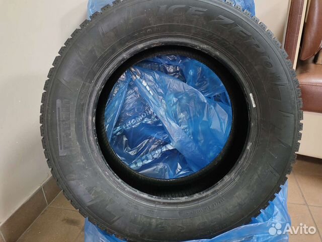 Pirelli Ice Zero 255/60 R18 115T