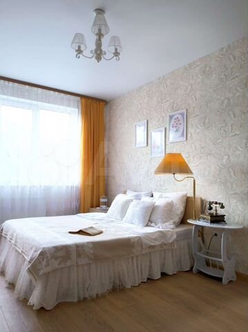 2-к. квартира, 85 м², 2/17 эт.