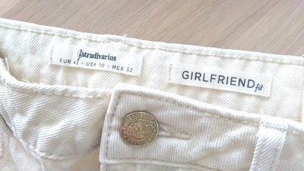 Jeans Stradivarius Girlfriend белые джинсы 48-50