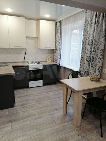 2-к. квартира, 45 м², 1/4 эт.