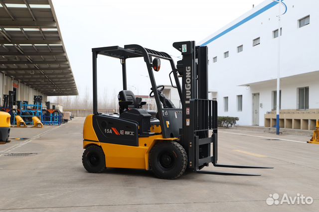 Вилочный погрузчик LiuGong CLG2015A-S, 2022