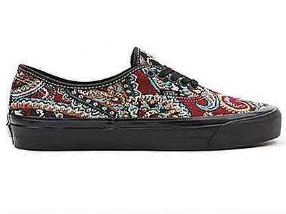 vans authentic designs
