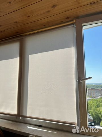 Новая рулонная штора 80*160 кремовая