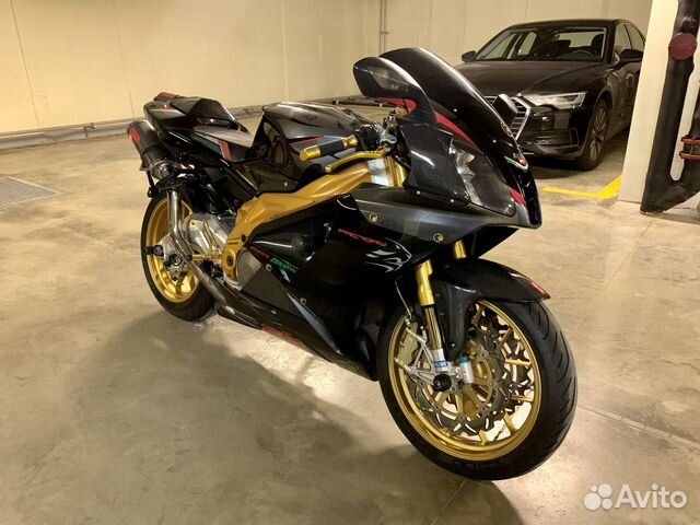 Aprilia rsv1000r factory 2006