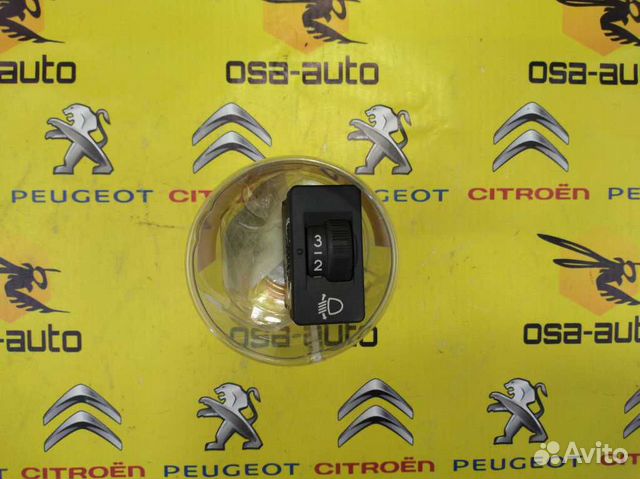 Кнопка регулеровки фары citroen C3