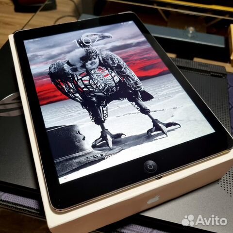 Планшет Apple iPad Air 16Gb Wi-Fi + Cellular A1475