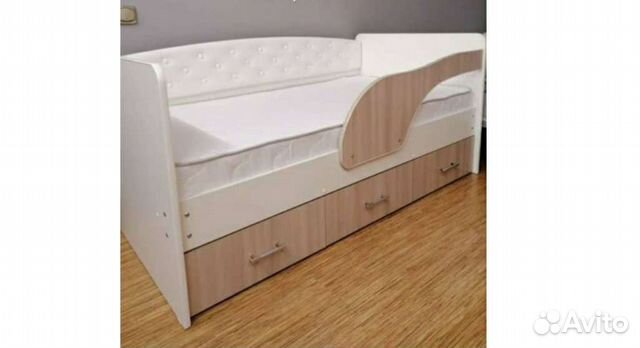 Новая детская кровать тахта с матрасом с мягкой сп