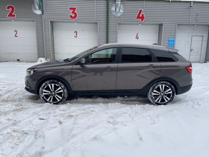 LADA Vesta Cross 1.6 CVT, 2020, 19 200 км