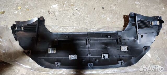 Пыльник переднего бампера Citroen C4 седан