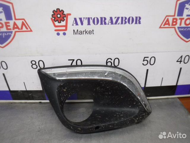 Накладка фары противотуманной передняя правая Лада
