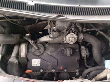 Двигатель Фольксваген транспортер т5 1.9 AXB AXC