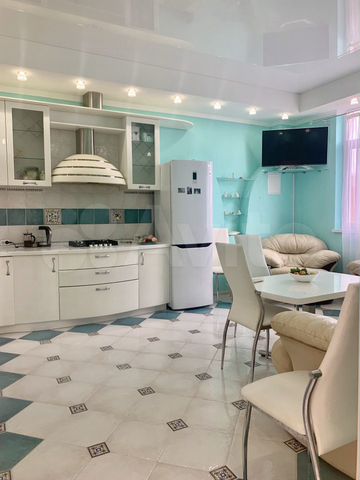 3-к. квартира, 80,8 м², 7/10 эт.