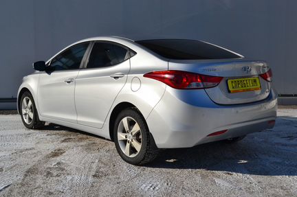 Hyundai Elantra, 2012