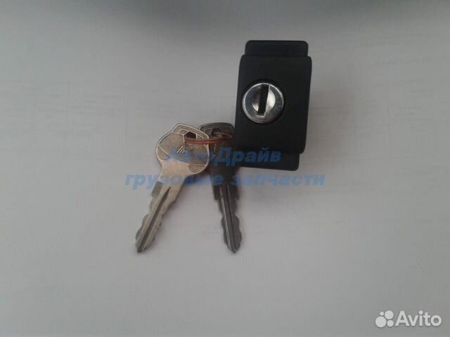 Замок кабины камаз 43118