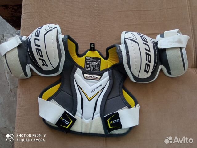 Хоккейный нагрудник bauer