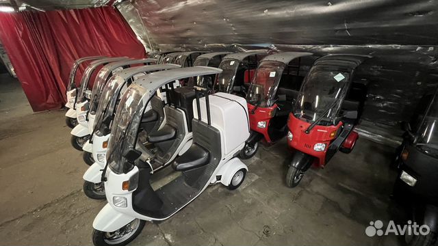 Скутер Honda Gyro Canopy