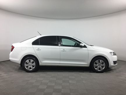 Skoda Rapid 1.6 AT, 2019, 28 202 км