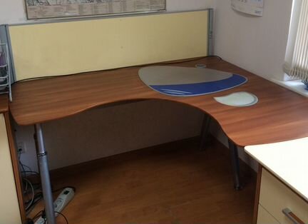Стол эргономичный