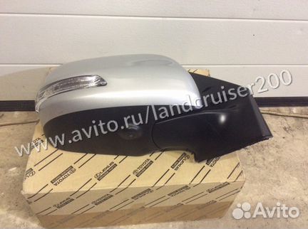 Правое зеркало Lend Cruiser 200 2012